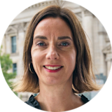 Christiane Leonard