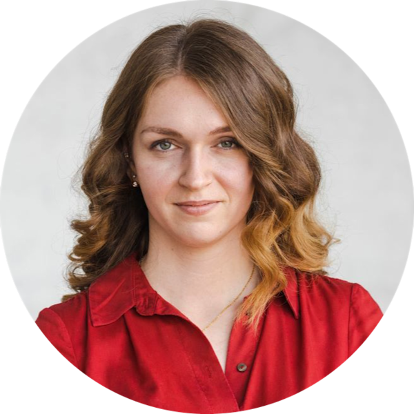 Porträt von Rebecca Peters Tagesspiegel Background