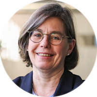 Dr. Kirsten Scholl