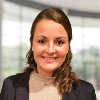 Claudia Brandes, Petersberg