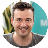 Timo Fischer ist Geschäftsführer und Gründer von MEDWING