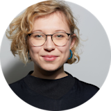 Julia Schuetze