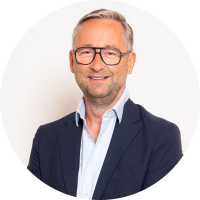 Olaf Heinrich ist CEO der Onlineapotheke Redcare Pharmacy