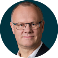 Robert Mayr