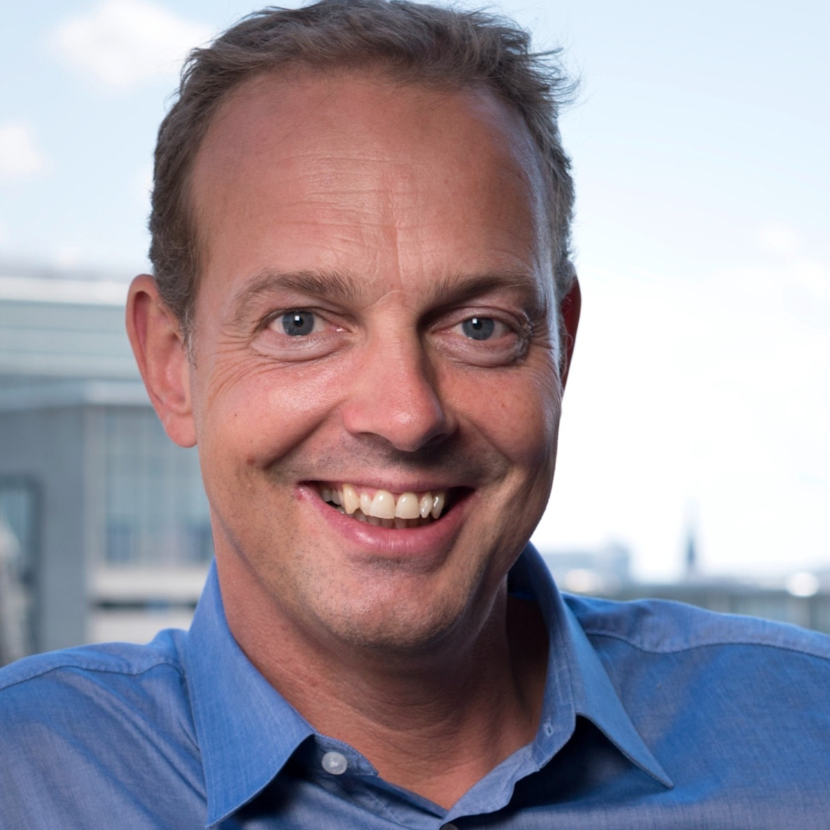 Porträt von Bernd Gross Tagesspiegel Background