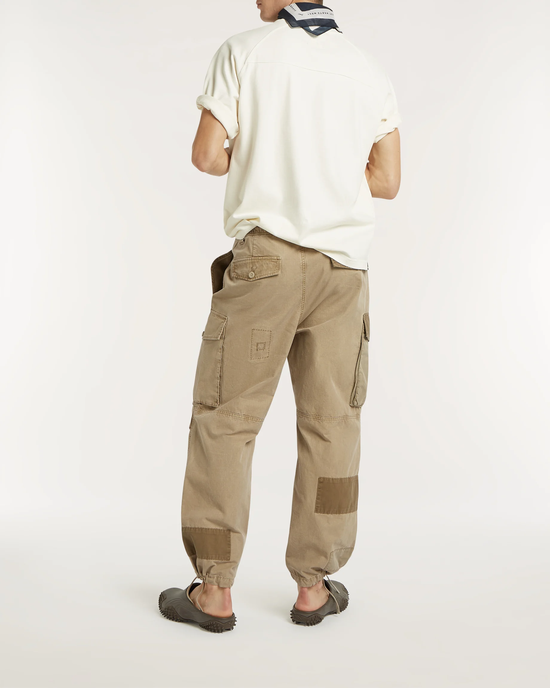 01-26-01-10-005-row2-2