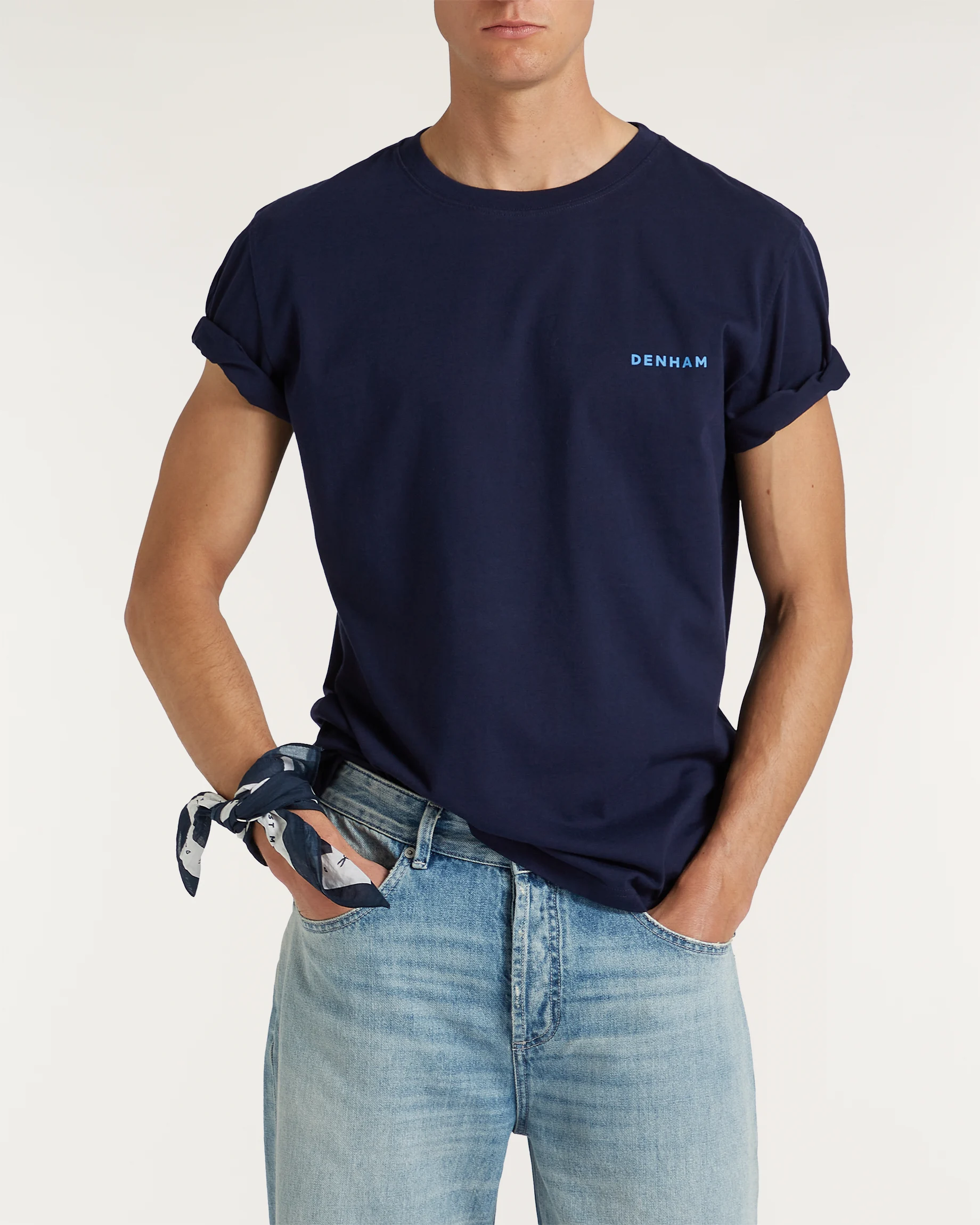 01-26-04-52-011-row1-2