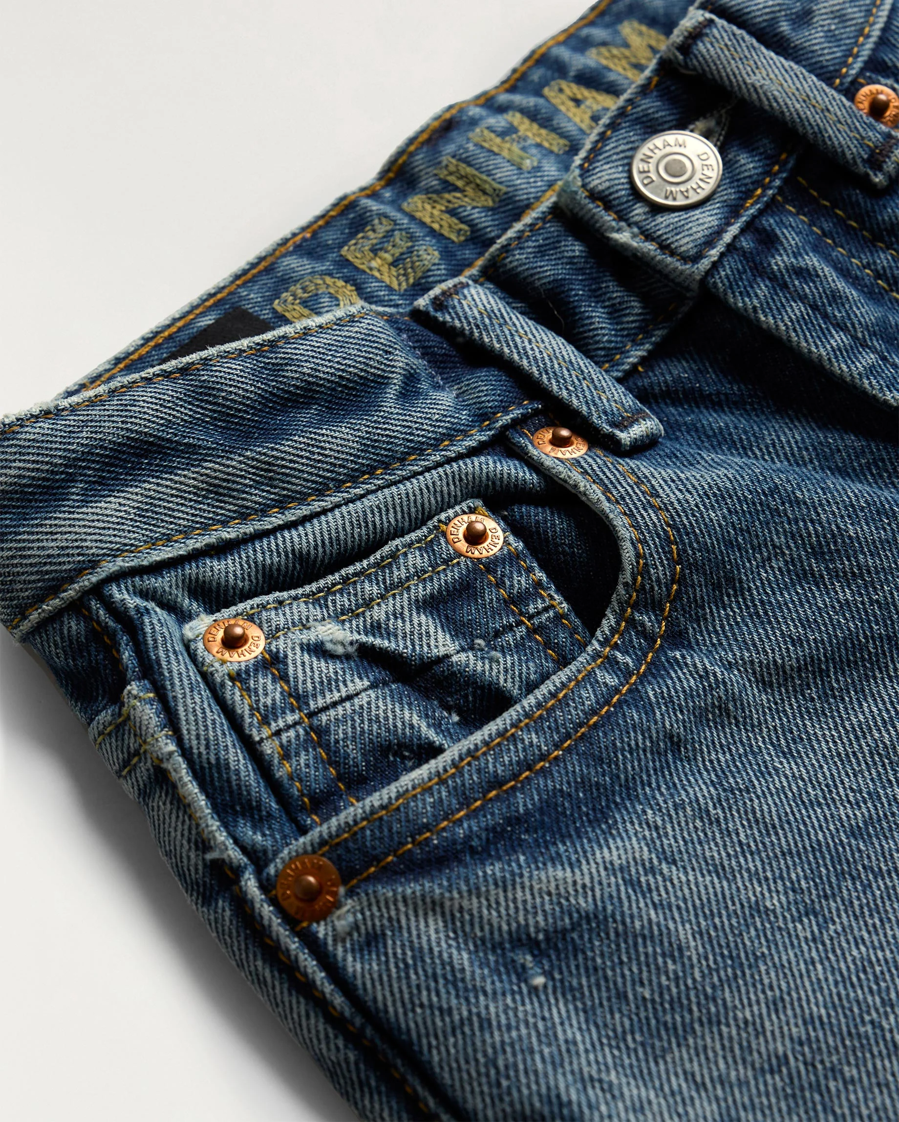 05-25-08-84-001-row4-1