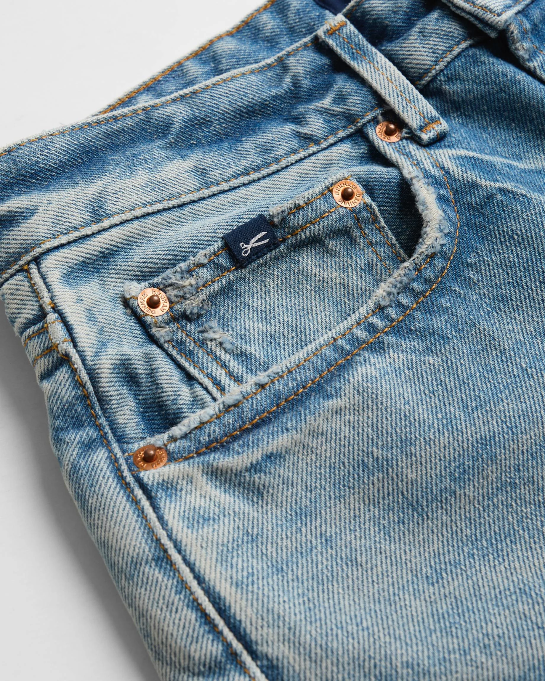 02-25-10-11-023-row3-1