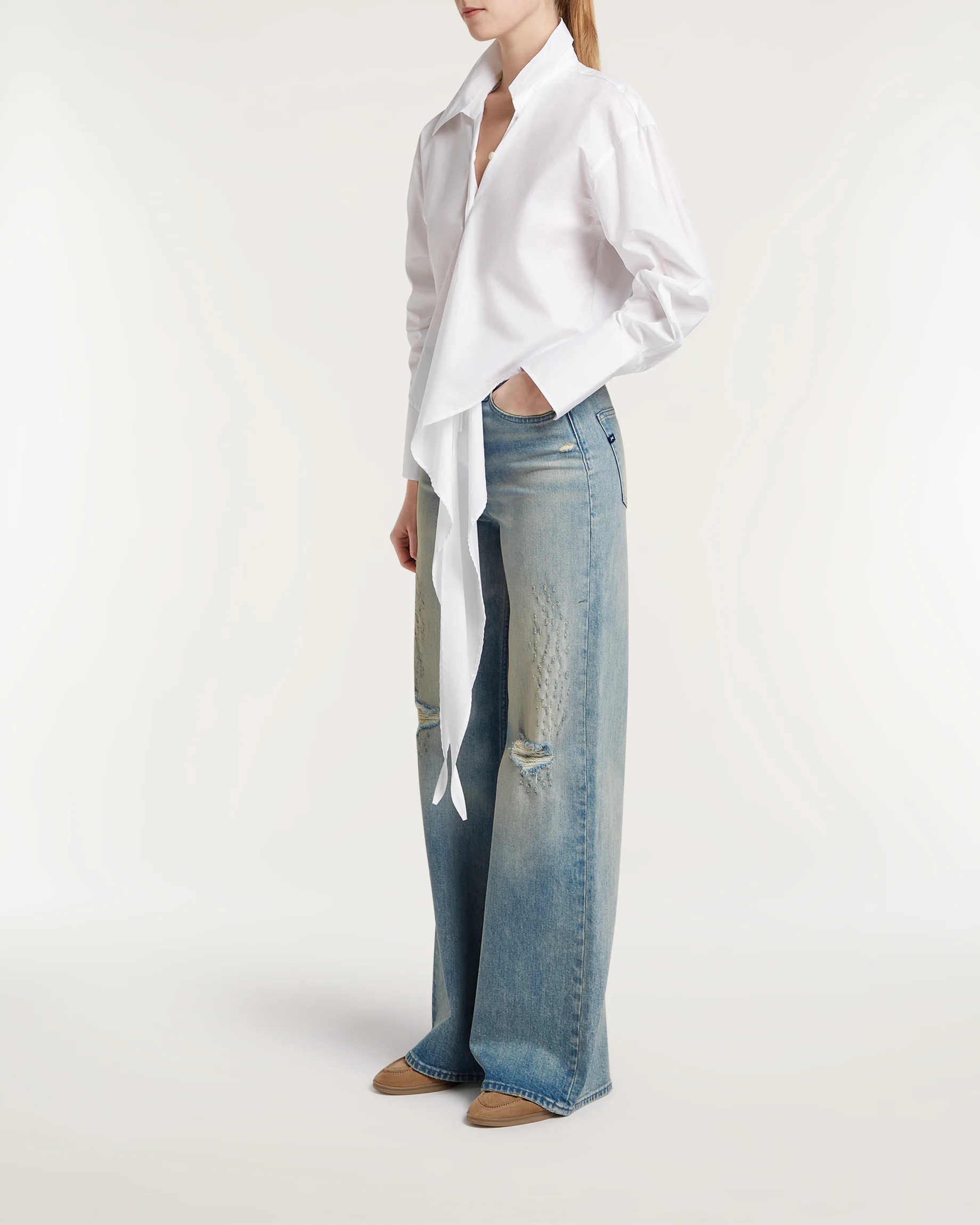 02-26-01-11-006-row3-2