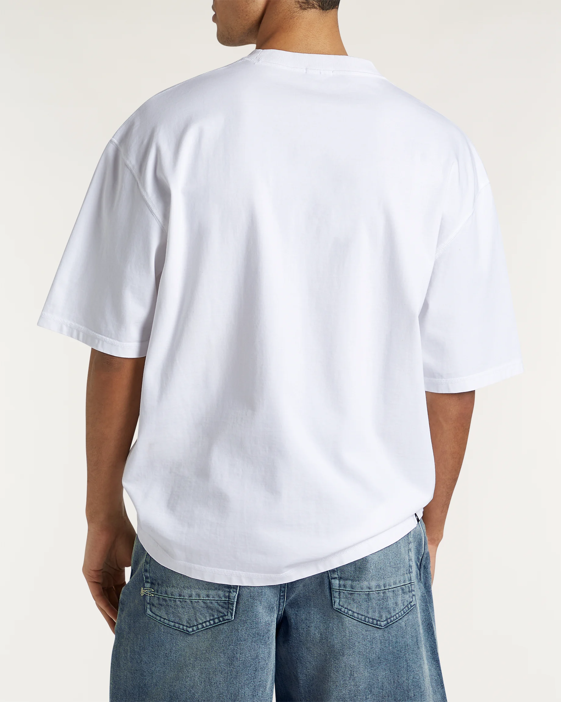 01-26-04-52-041-row2-2