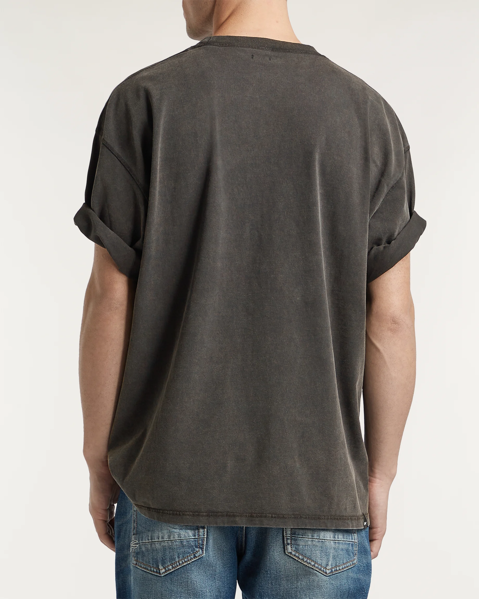 01-25-10-52-071-row2-2