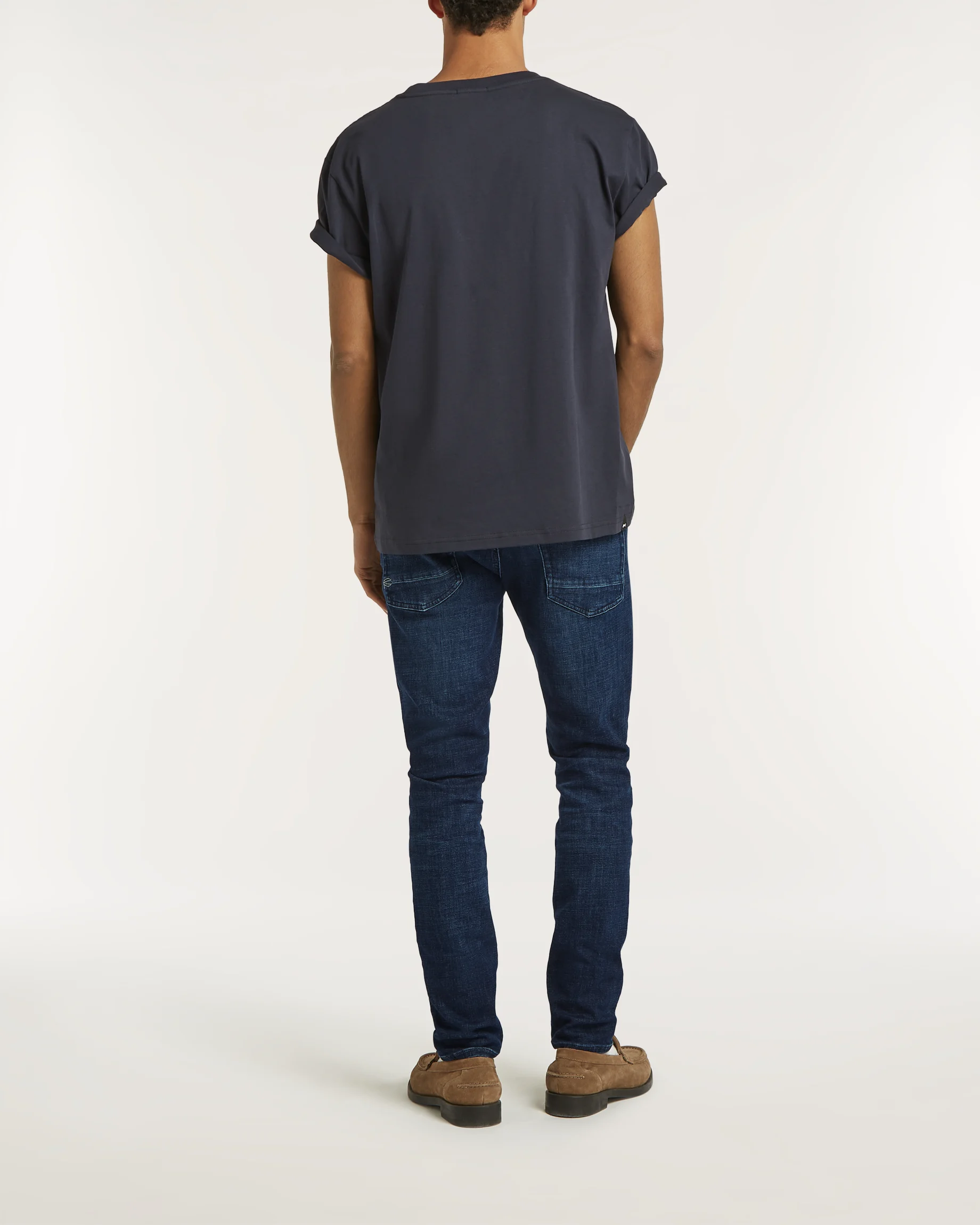 01-26-01-11-001-row2-2