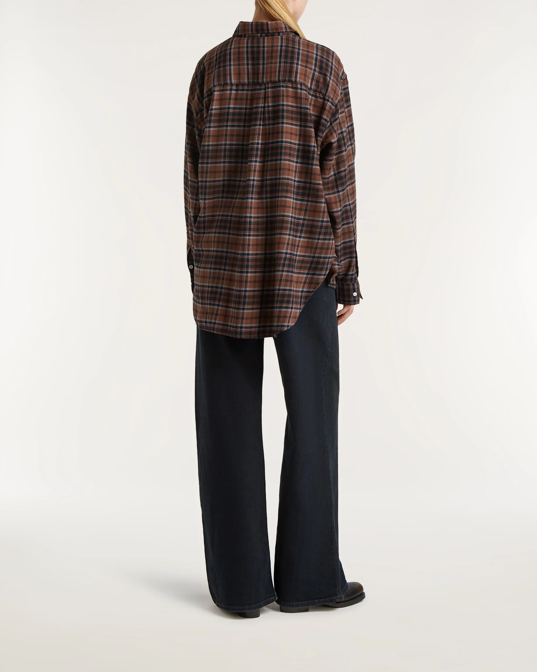 02-25-10-11-020-row1-2