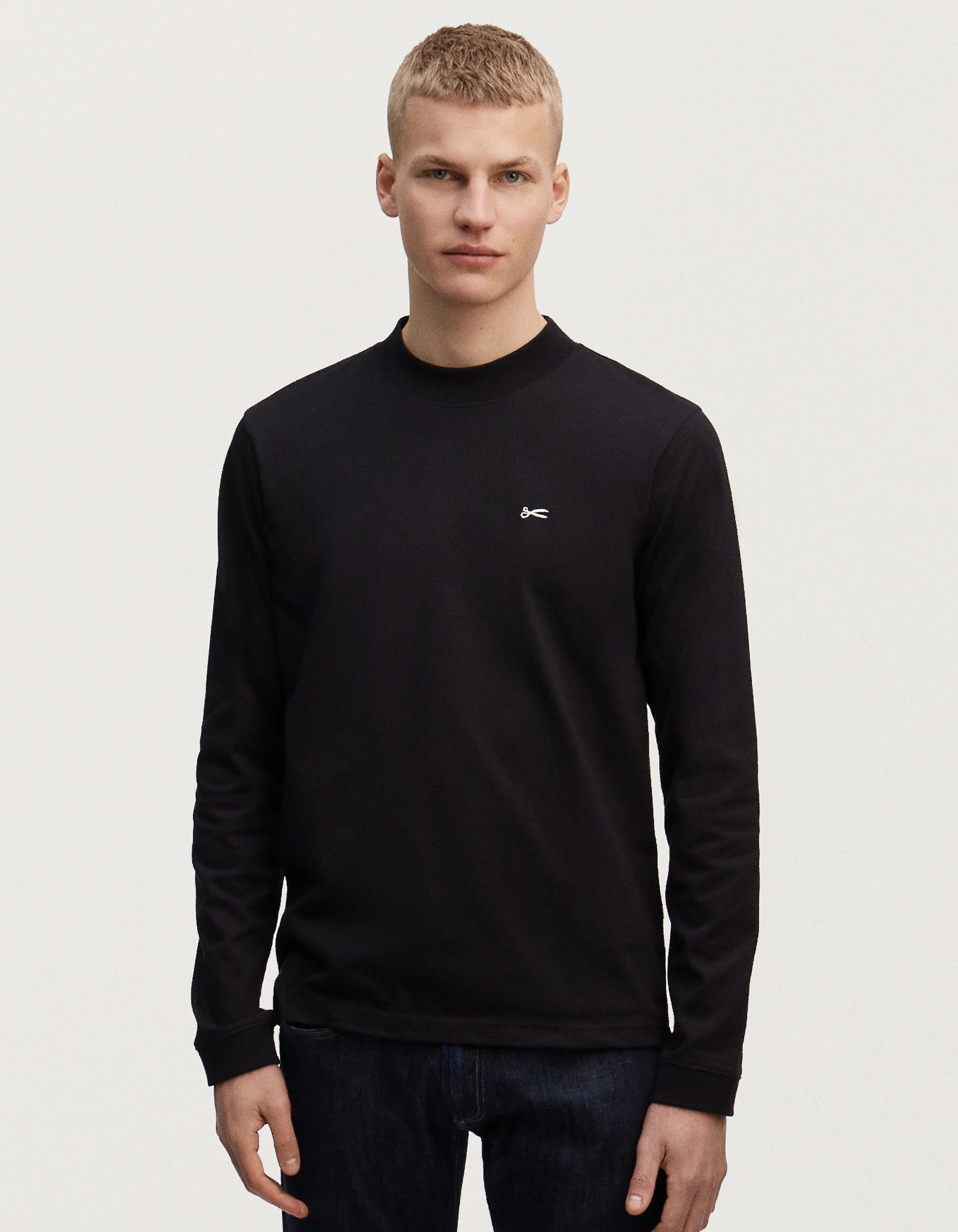 AMERICANA MOCK NECK LS Tee - DENHAM