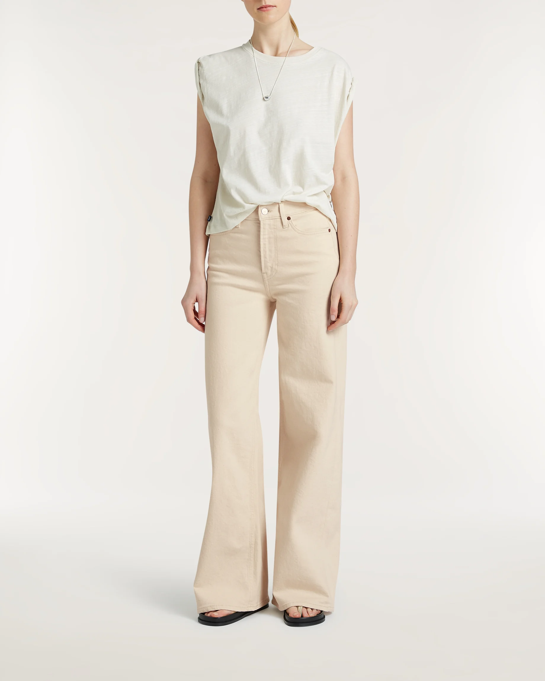 02-26-04-11-014-row1-2