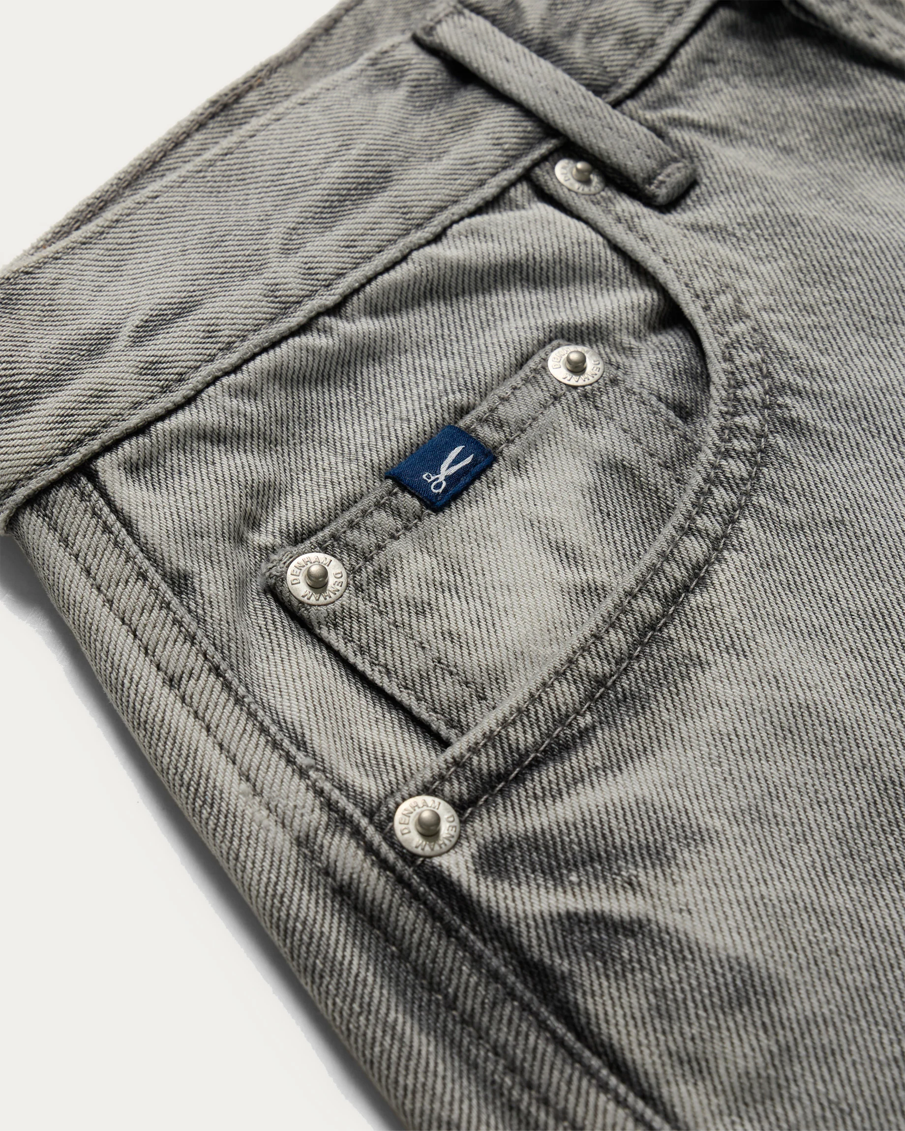 02-26-01-11-022-row3-1