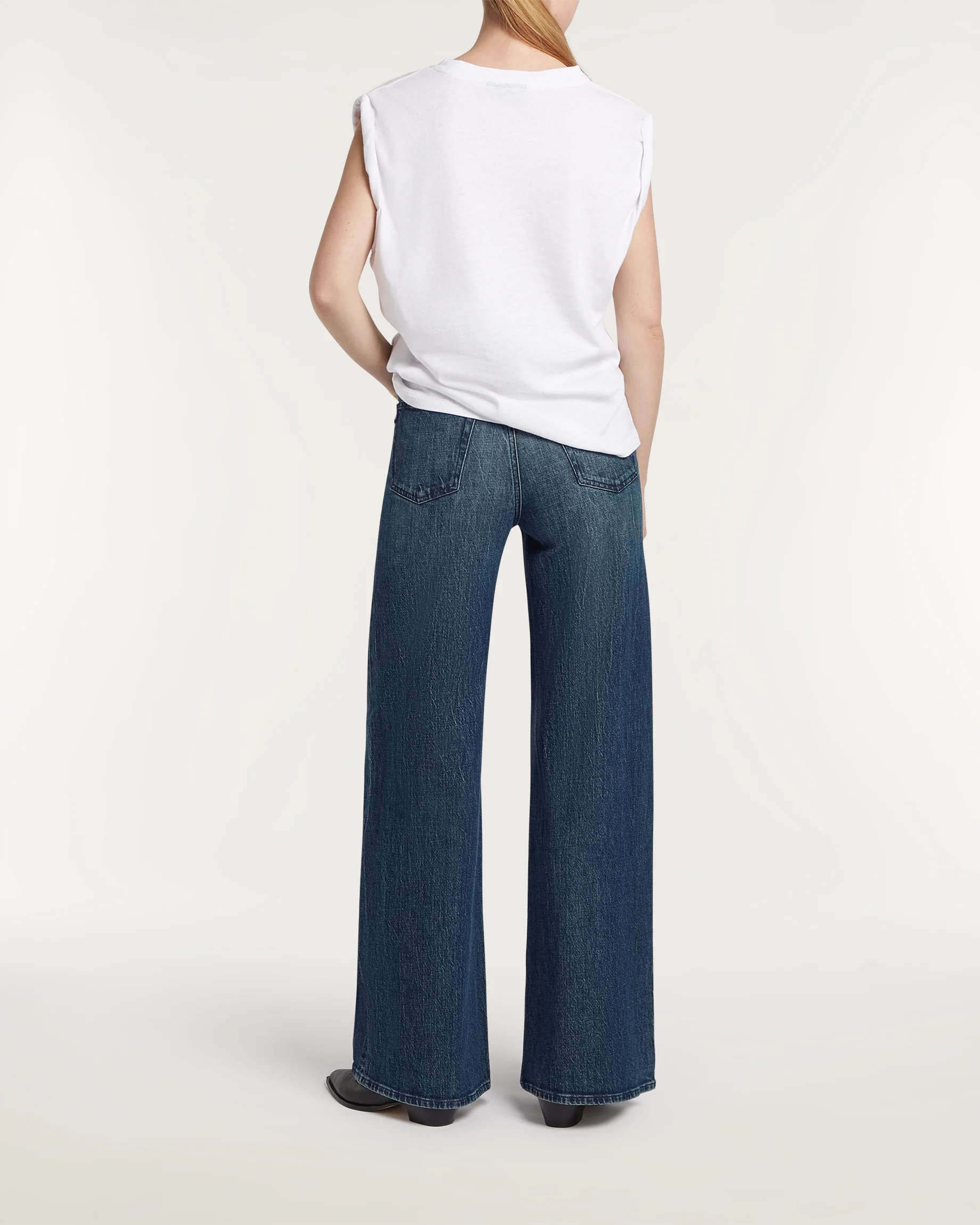 02-26-01-11-004-row2-2