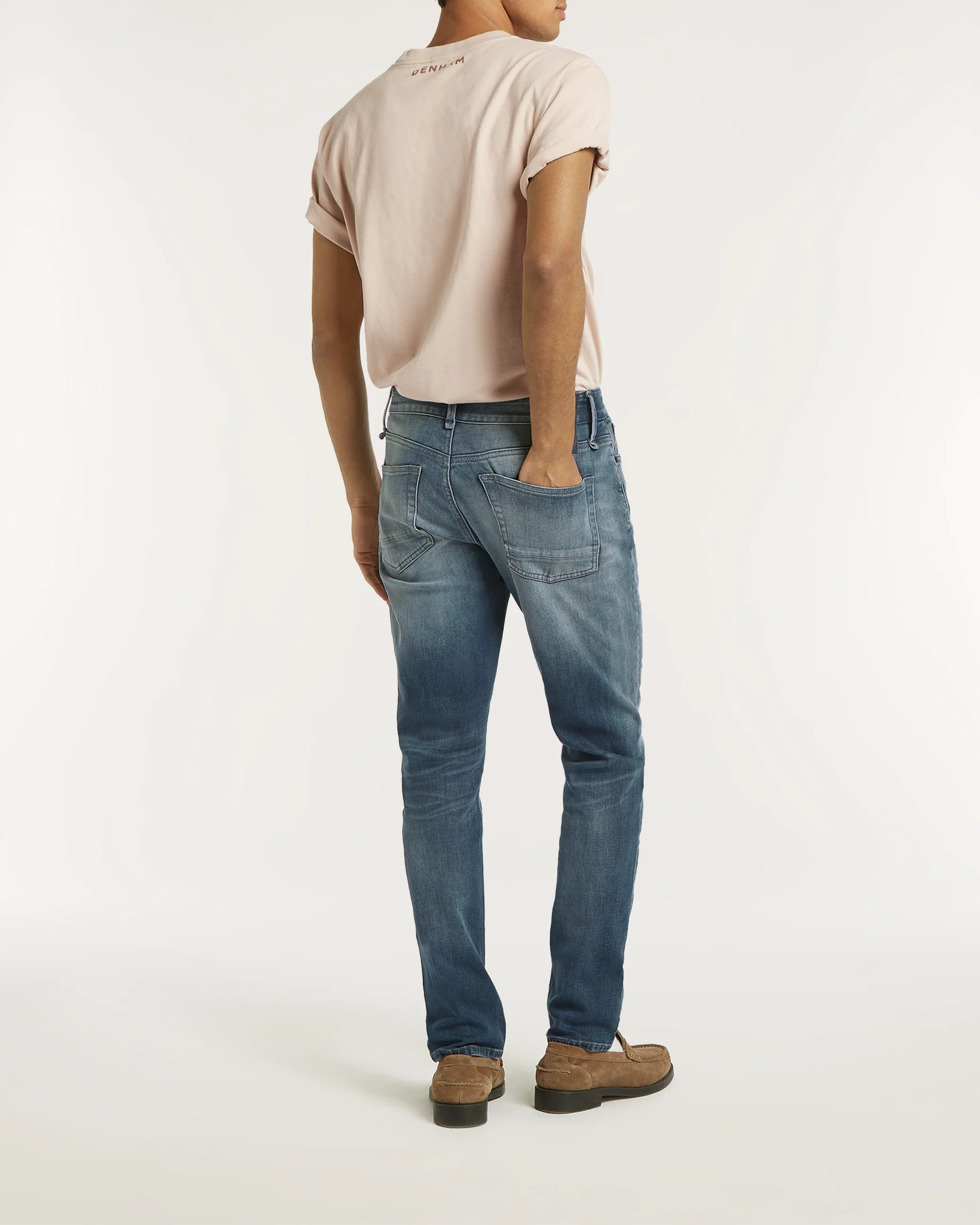 01-26-01-11-025-row2-2