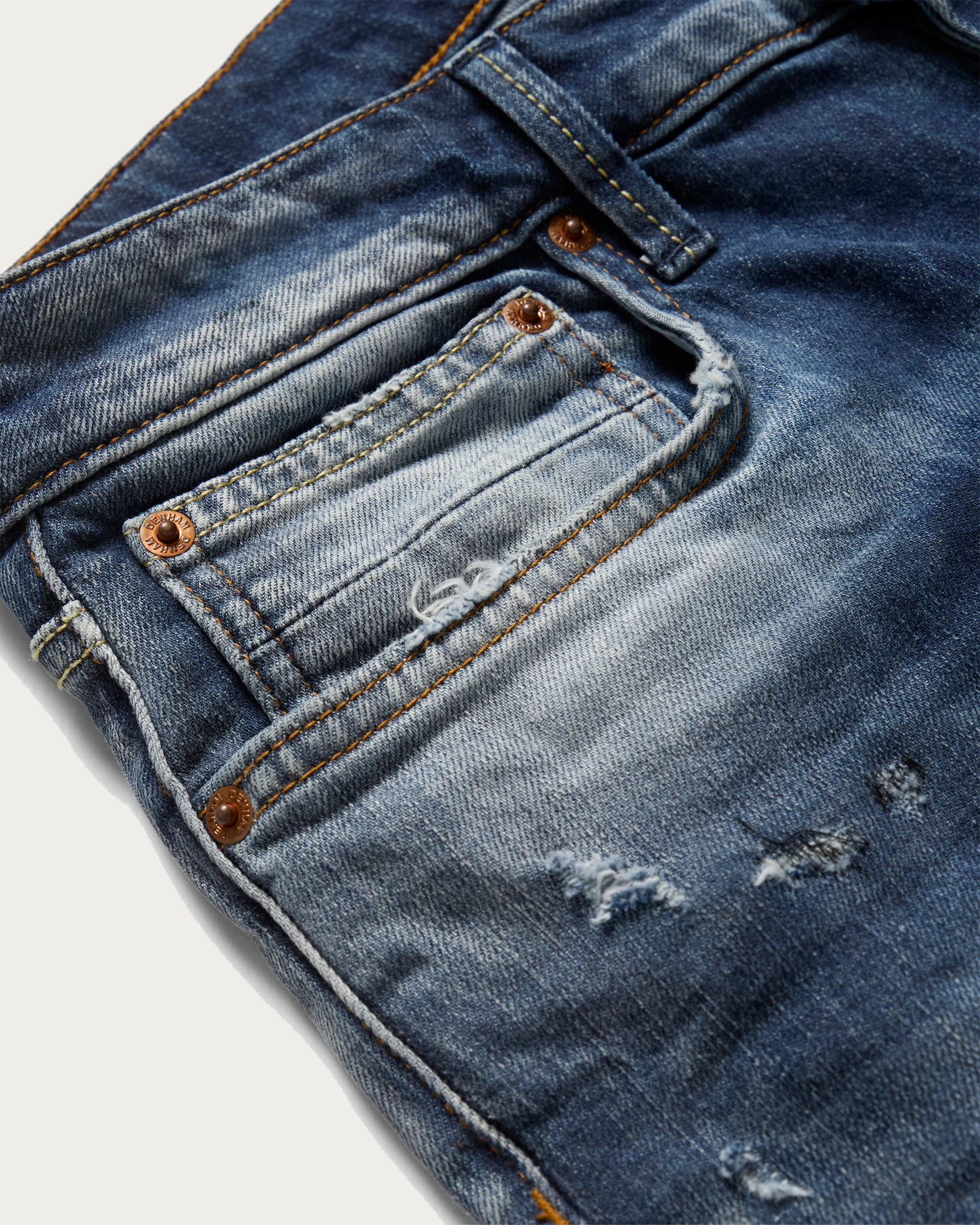 01-26-01-11-050-row3-1