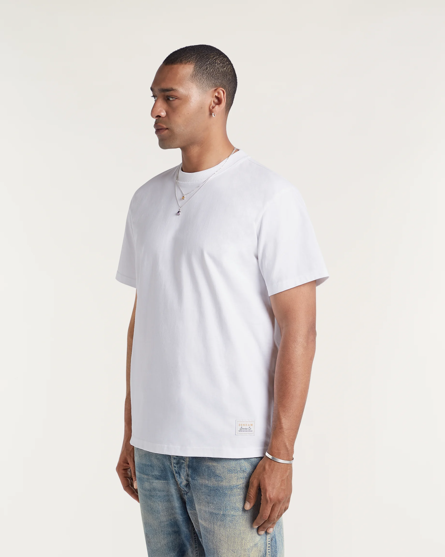 01-25-07-52-060-row3-2