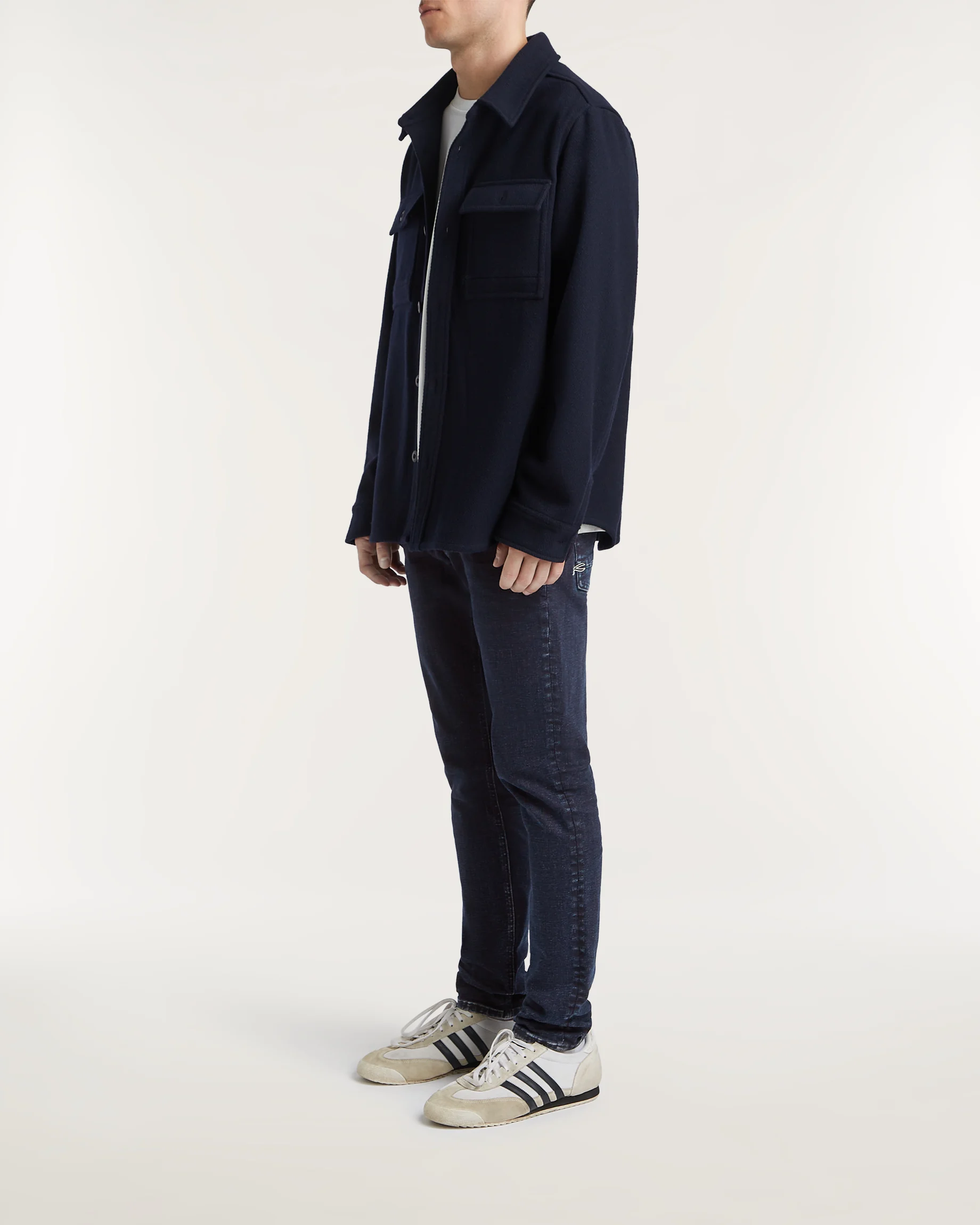 01-25-10-11-007-row3-2