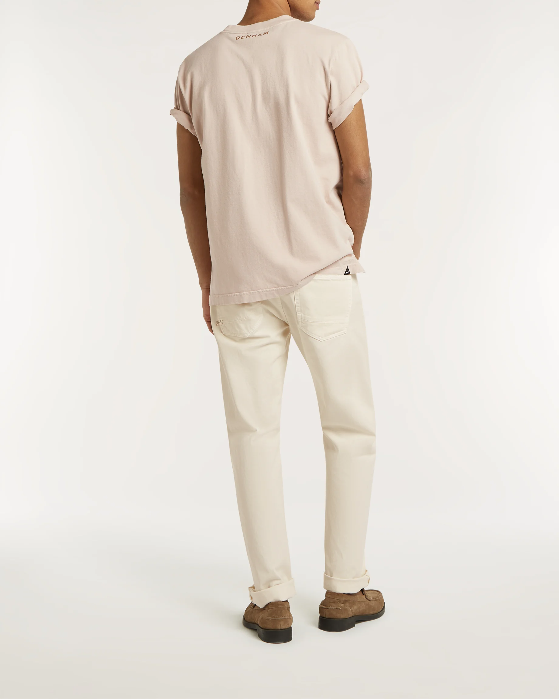 01-26-01-11-047-row2-2