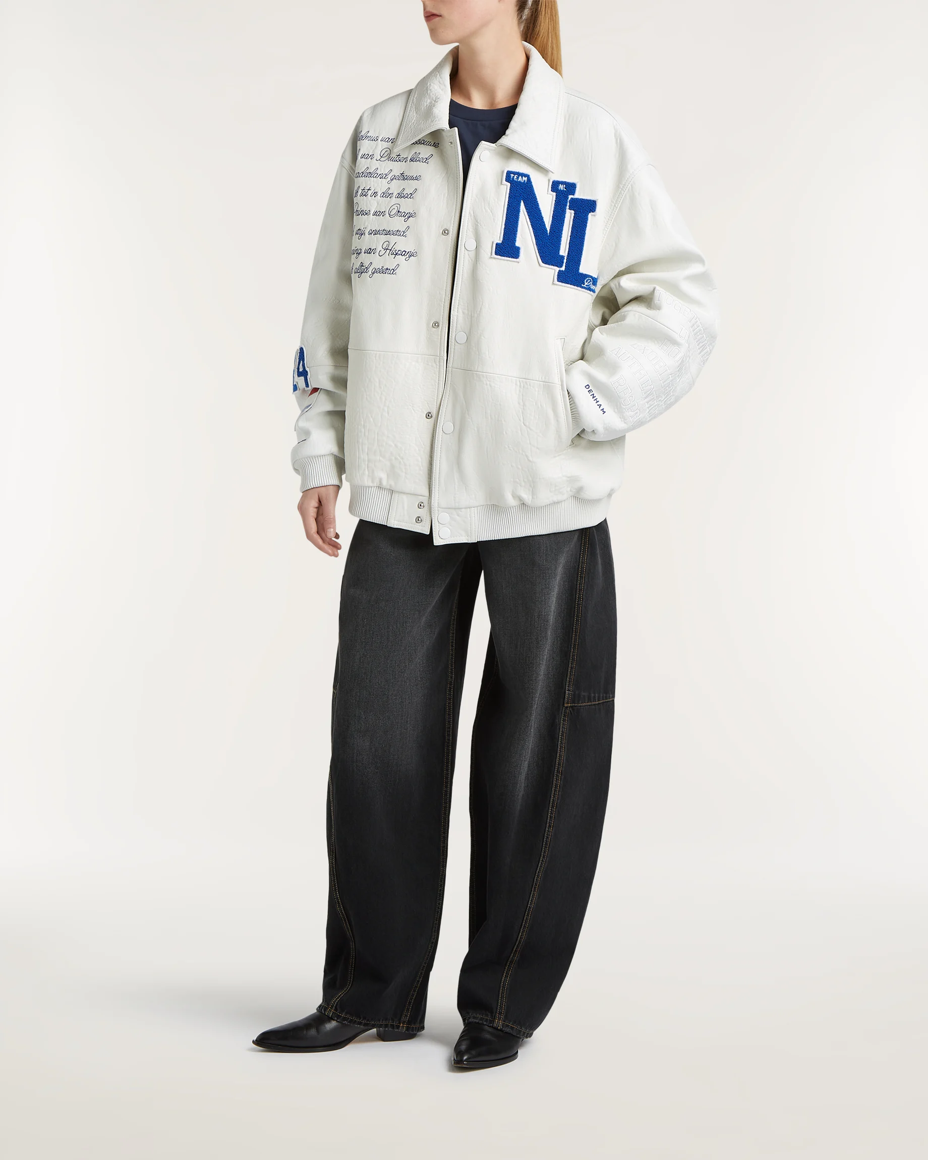 02-25-10-11-013-row1-2