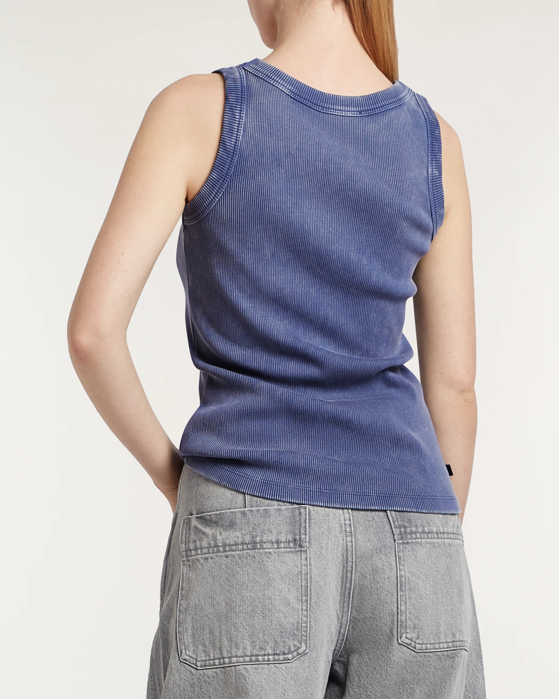 02-26-01-52-042-row2-2