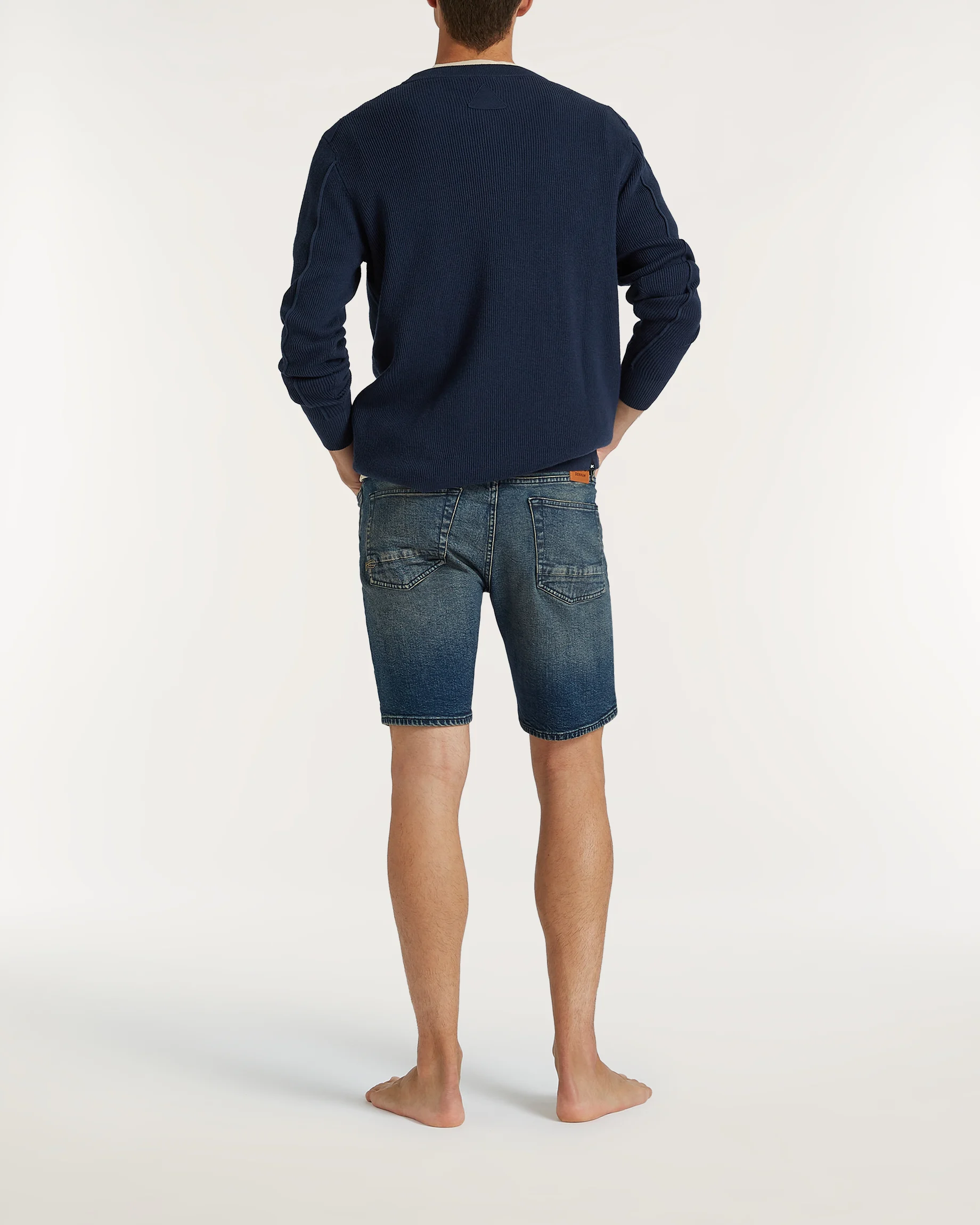 01-26-04-16-002-row2-2