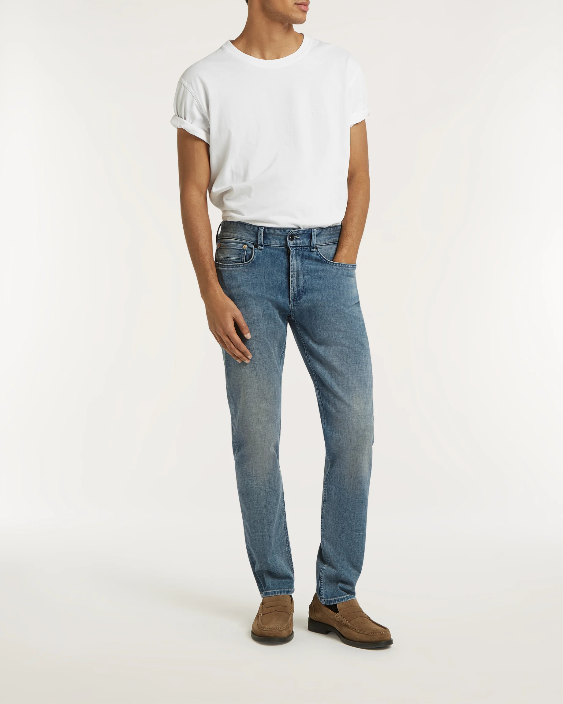 01-26-01-11-026-row1-2