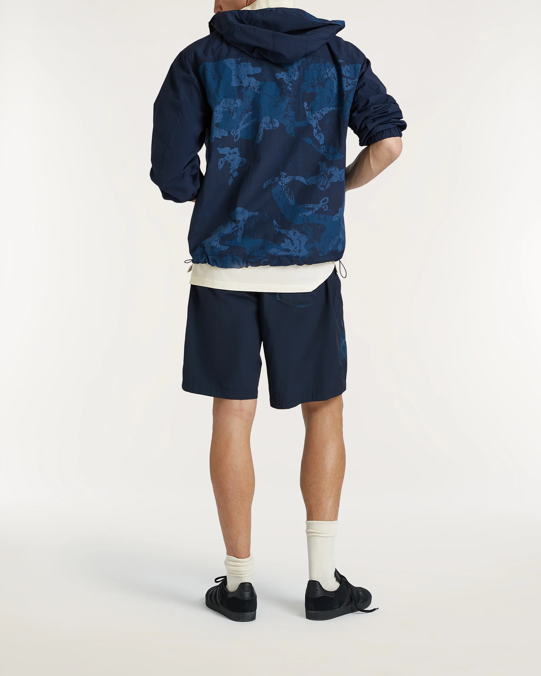 01-26-04-12-003-row3-2