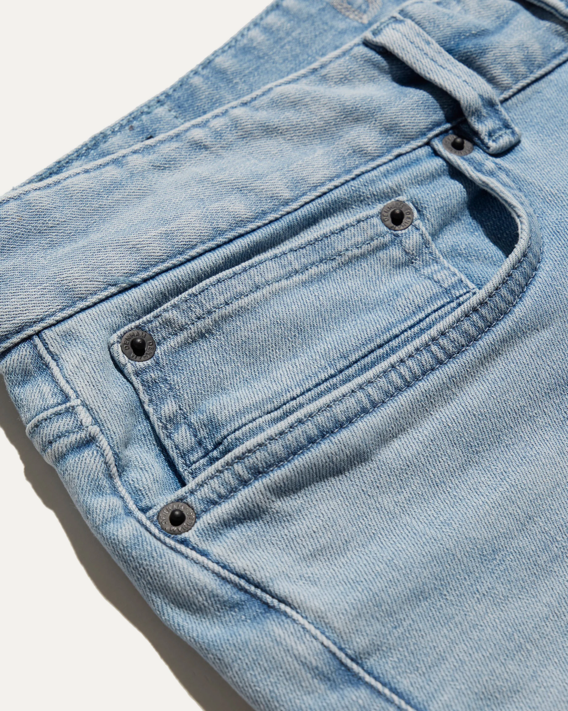 01-26-04-11-006-row3-1