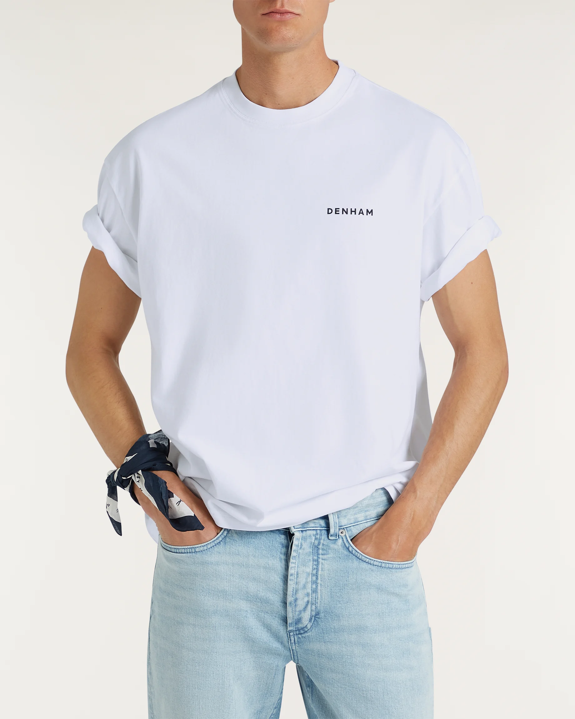 01-26-04-52-007-row2-2