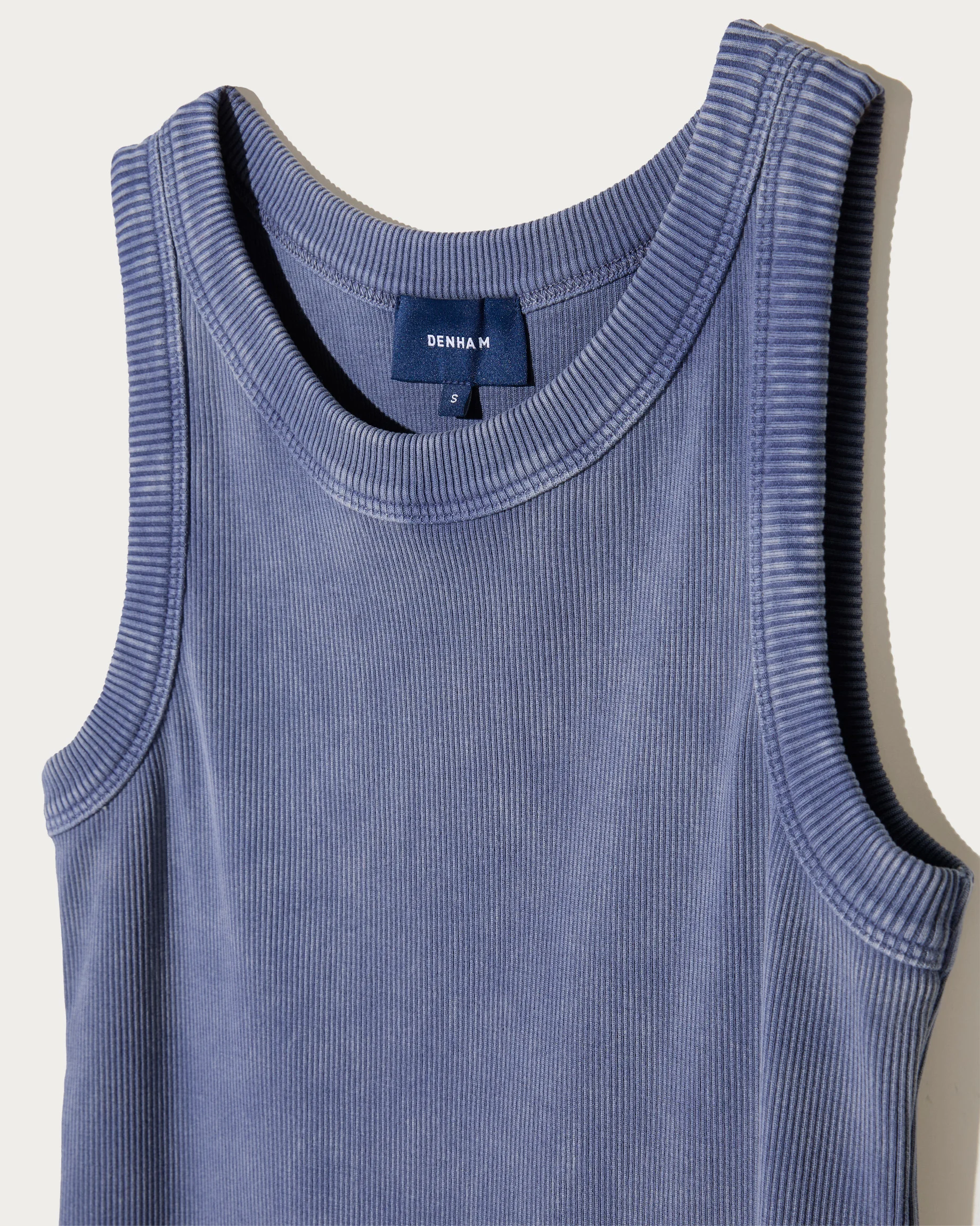 02-26-01-52-042-row3-1