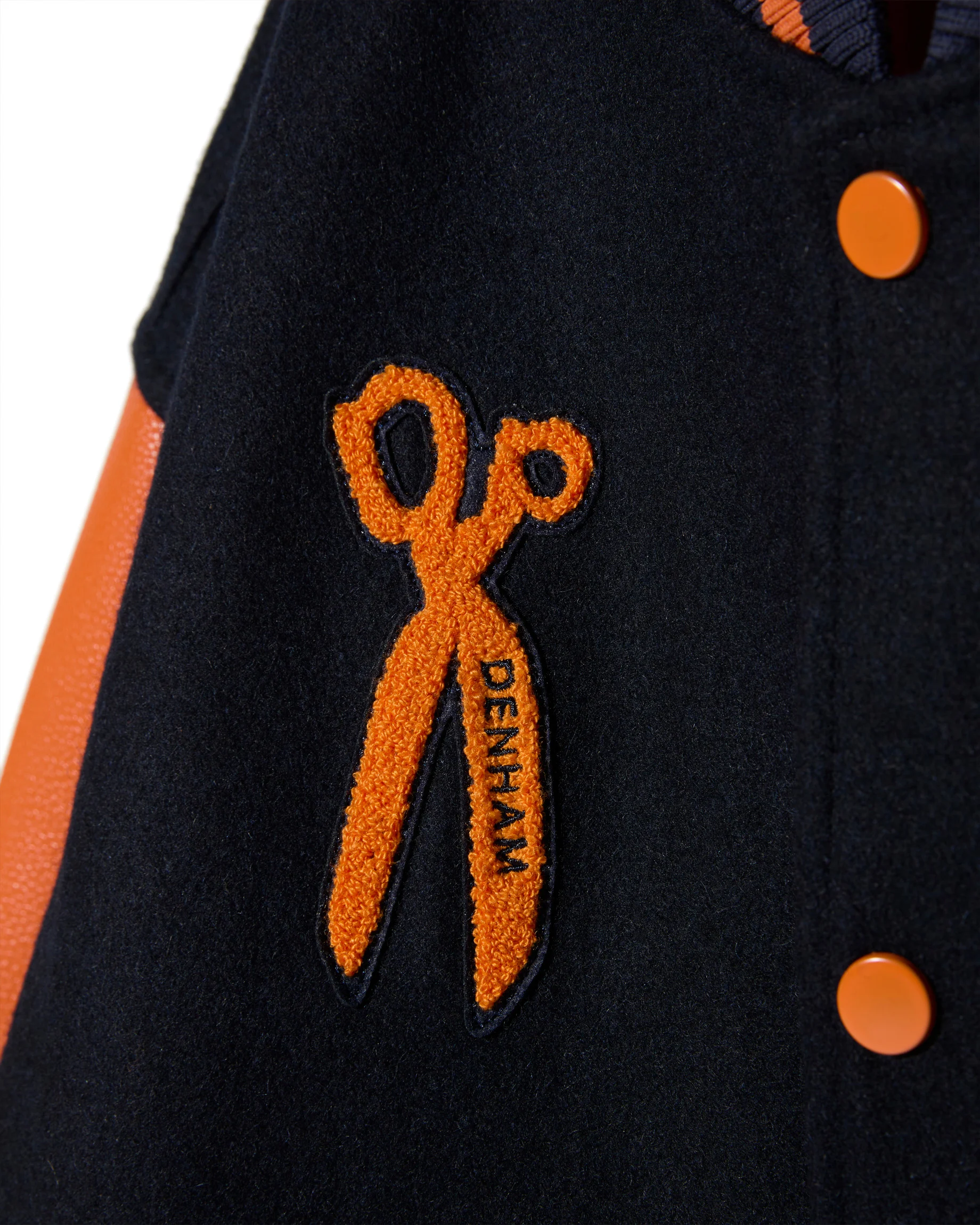 05-25-11-20-001-row4-2