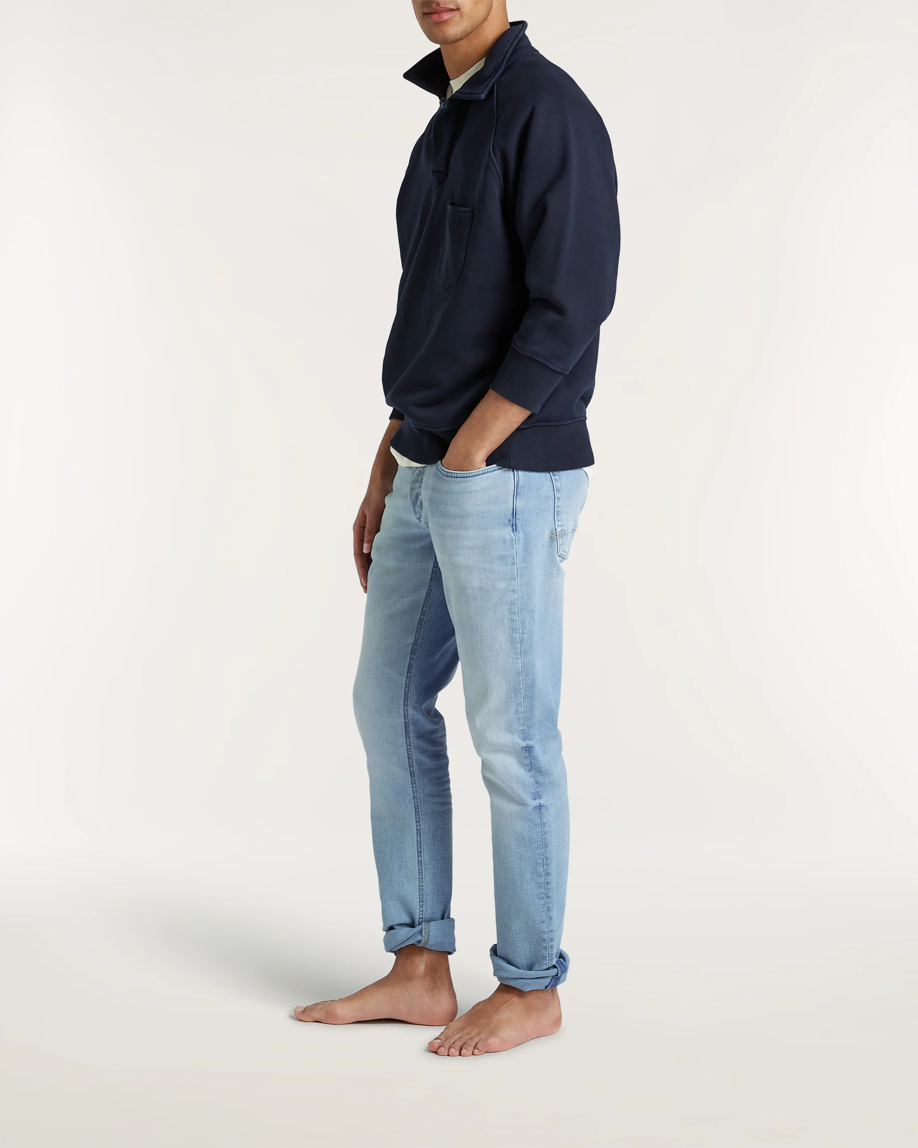 01-26-04-11-006-row3-2