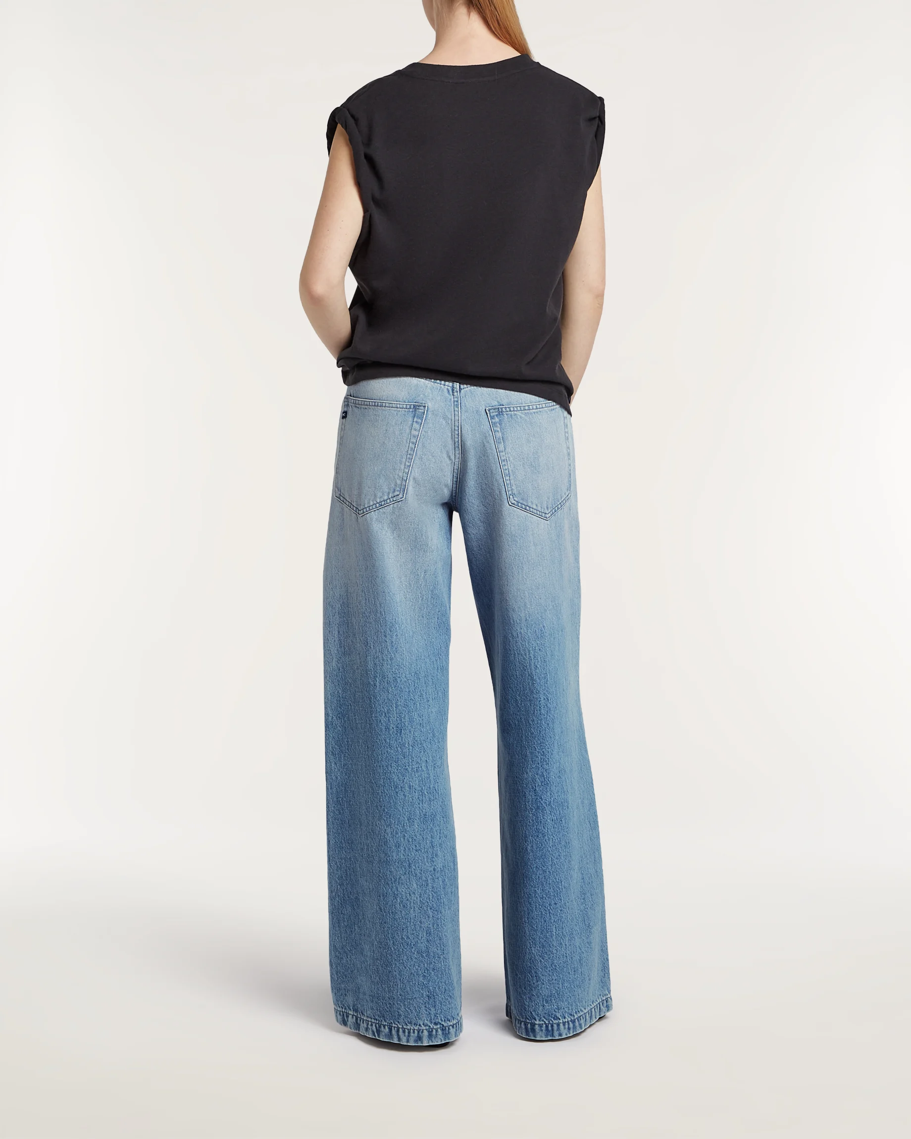 02-26-01-11-009-row2-2