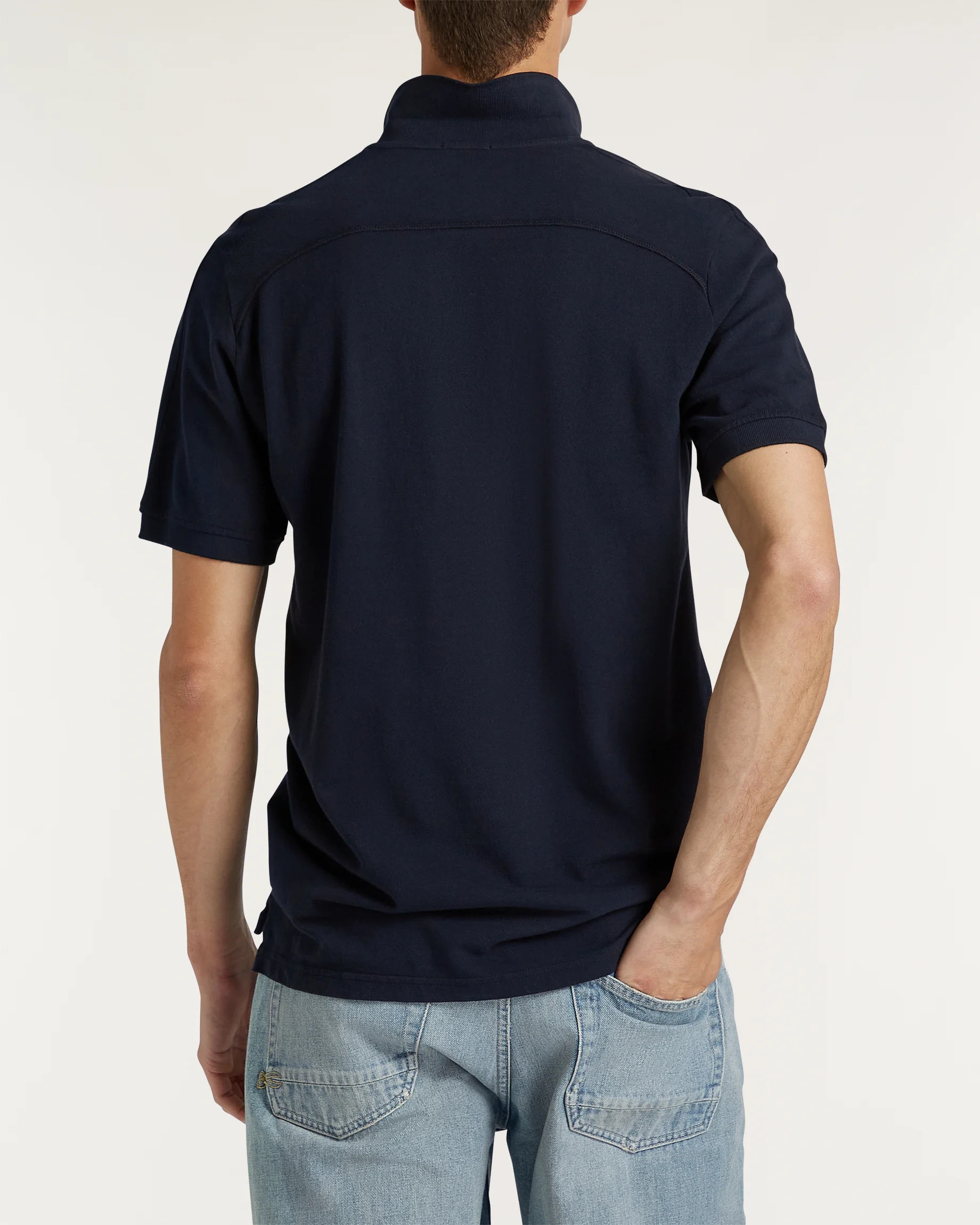 01-26-04-52-051-row2-2