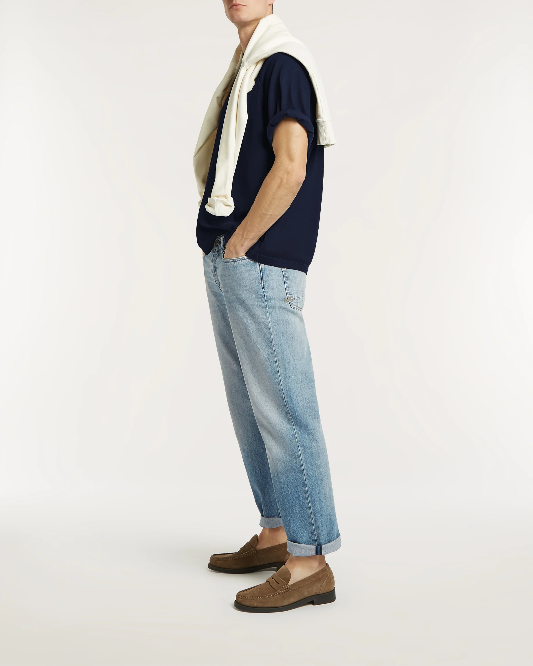 01-26-01-11-015-row3-2