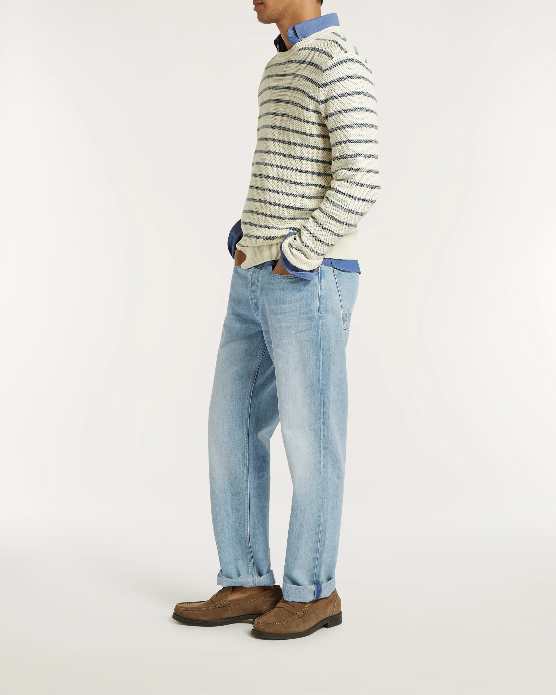 01-26-01-11-021-row3-2