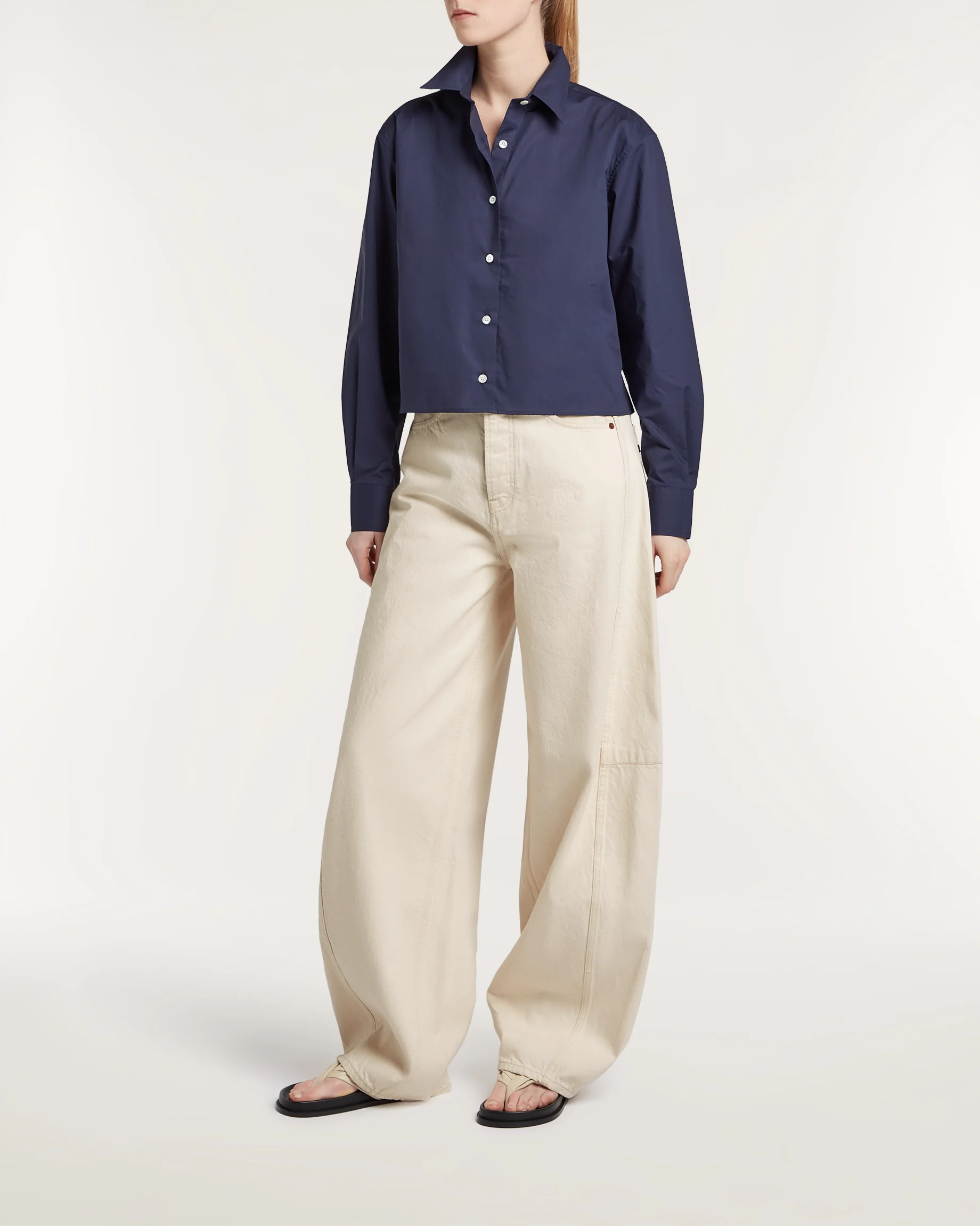 02-26-01-11-007-row3-2