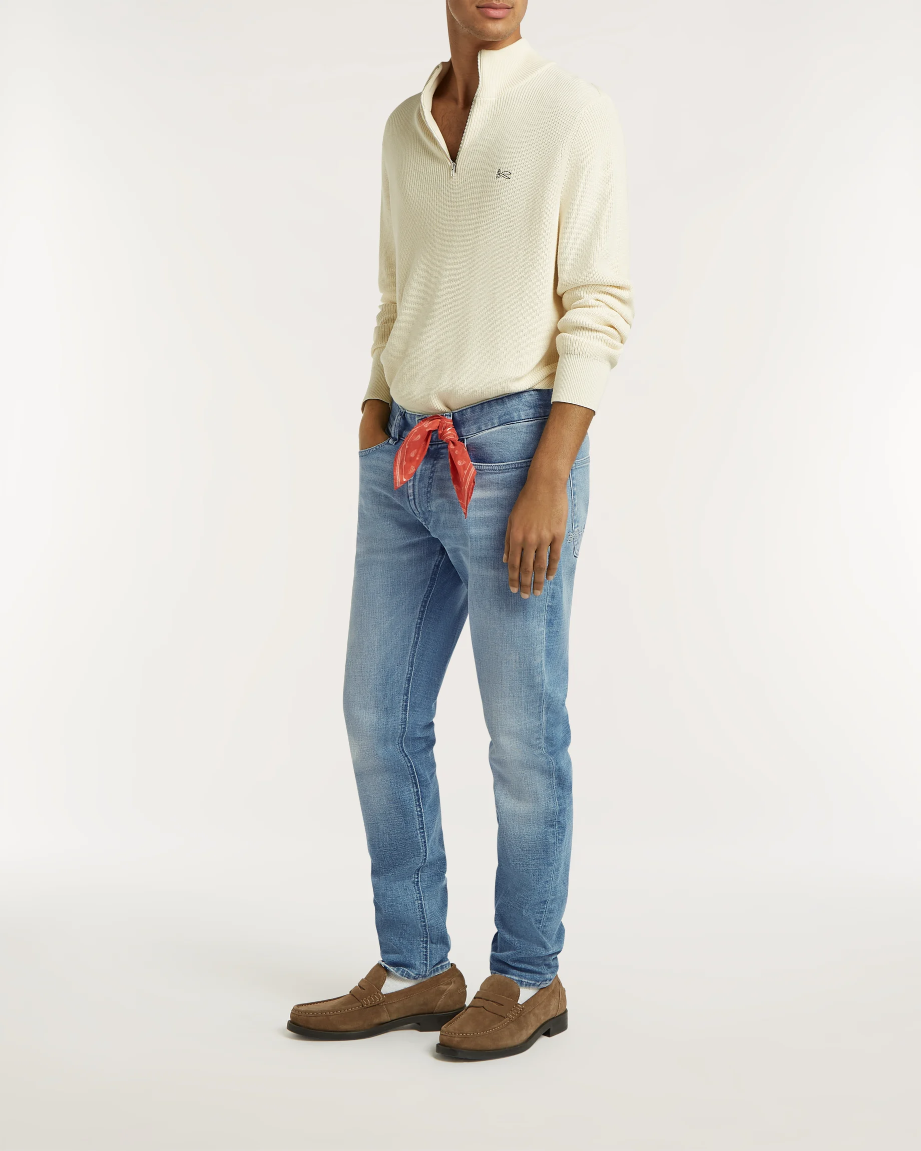 01-26-01-11-013-row3-2