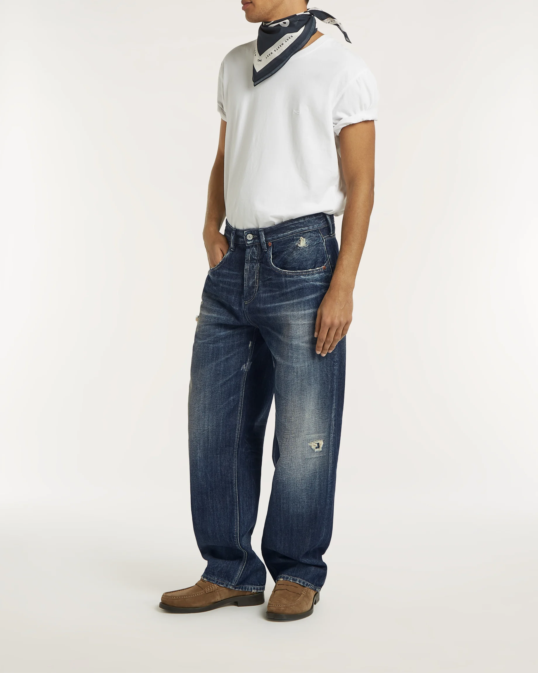 01-26-01-11-032-row3-2