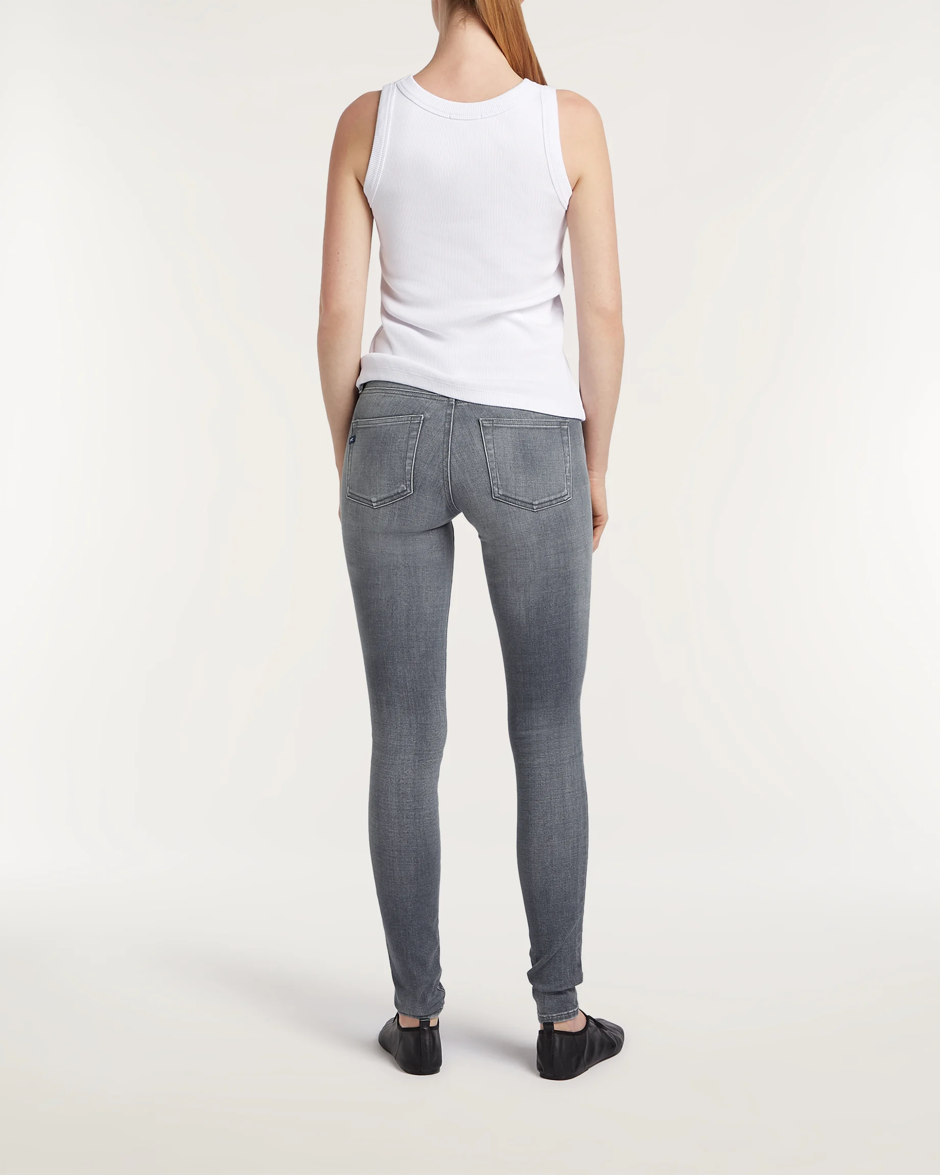 02-26-01-11-017-row2-2