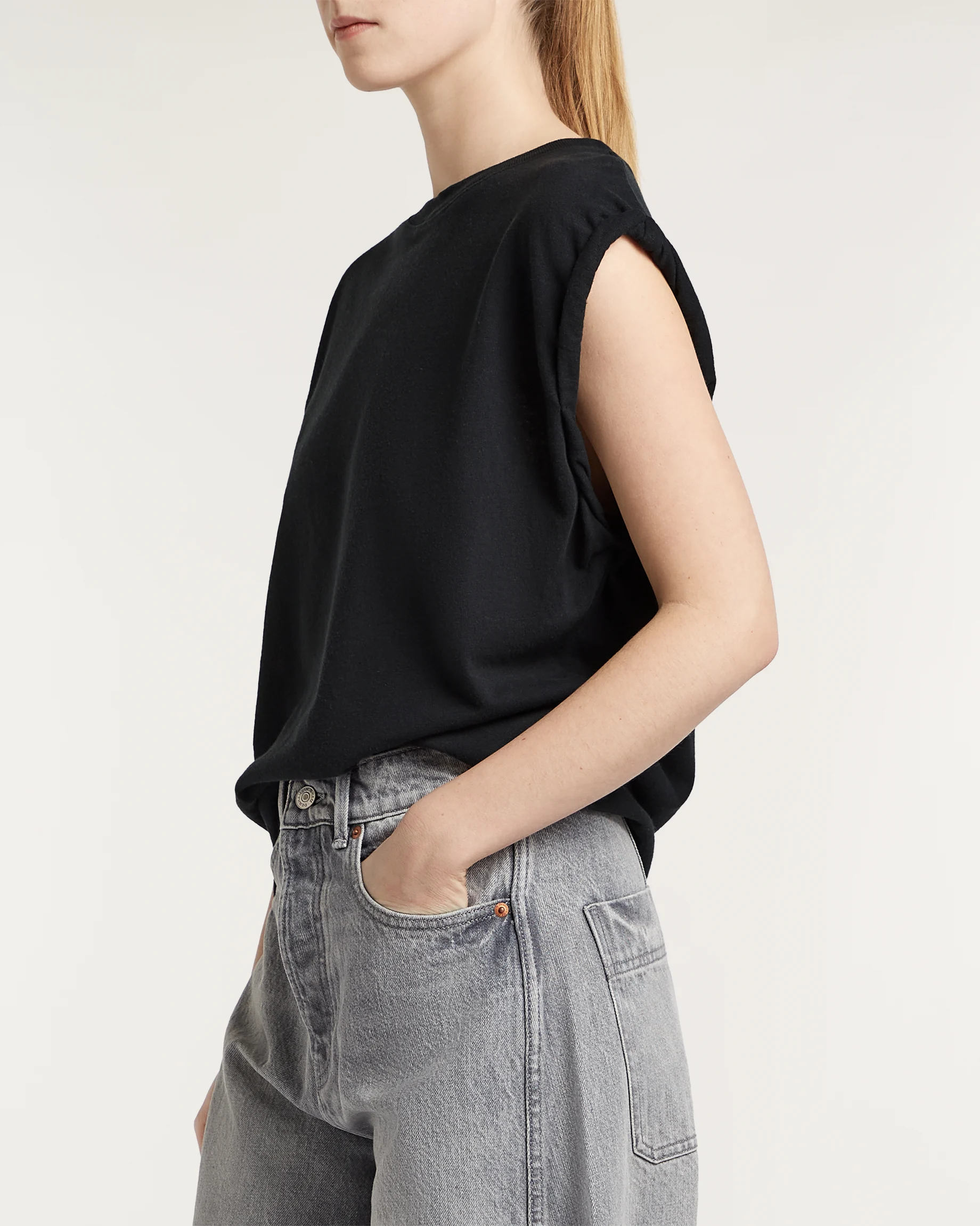 02-26-01-52-031-row3-2