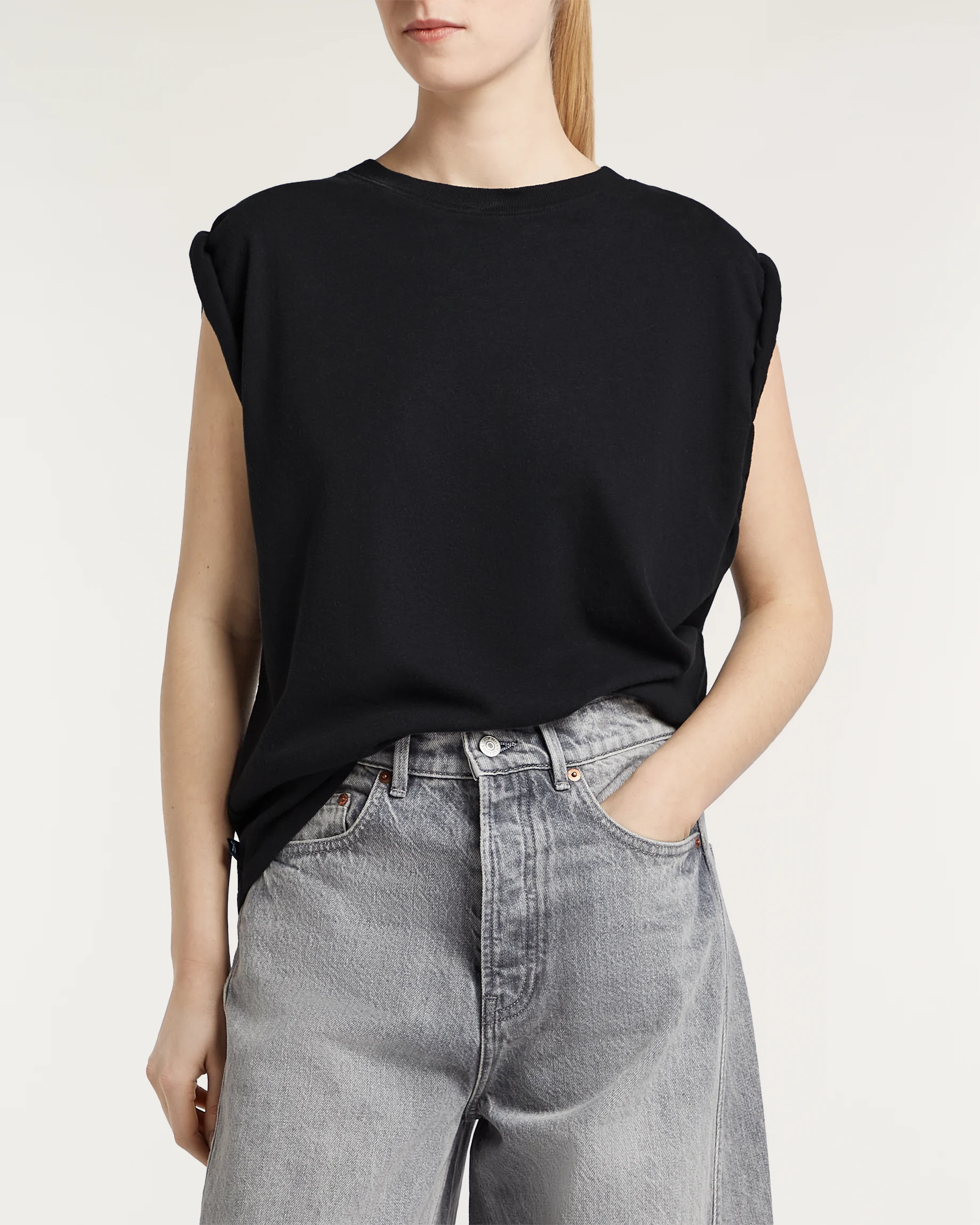 02-26-01-52-031-row1-2