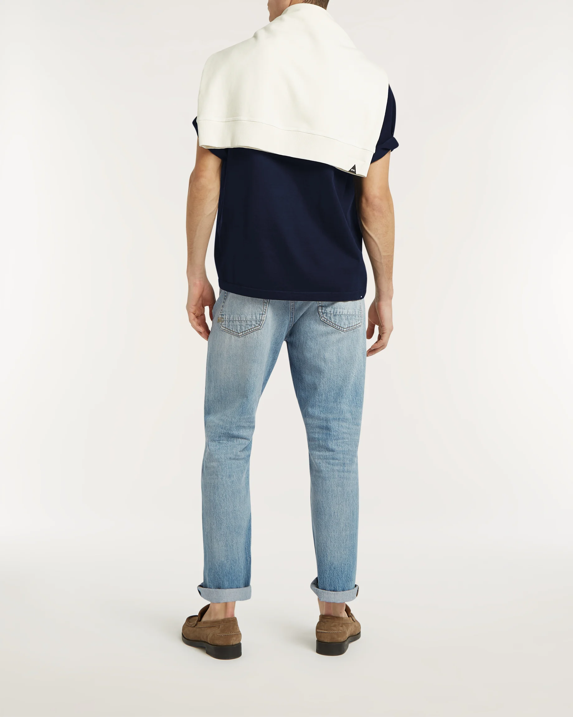 01-26-01-11-015-row2-2