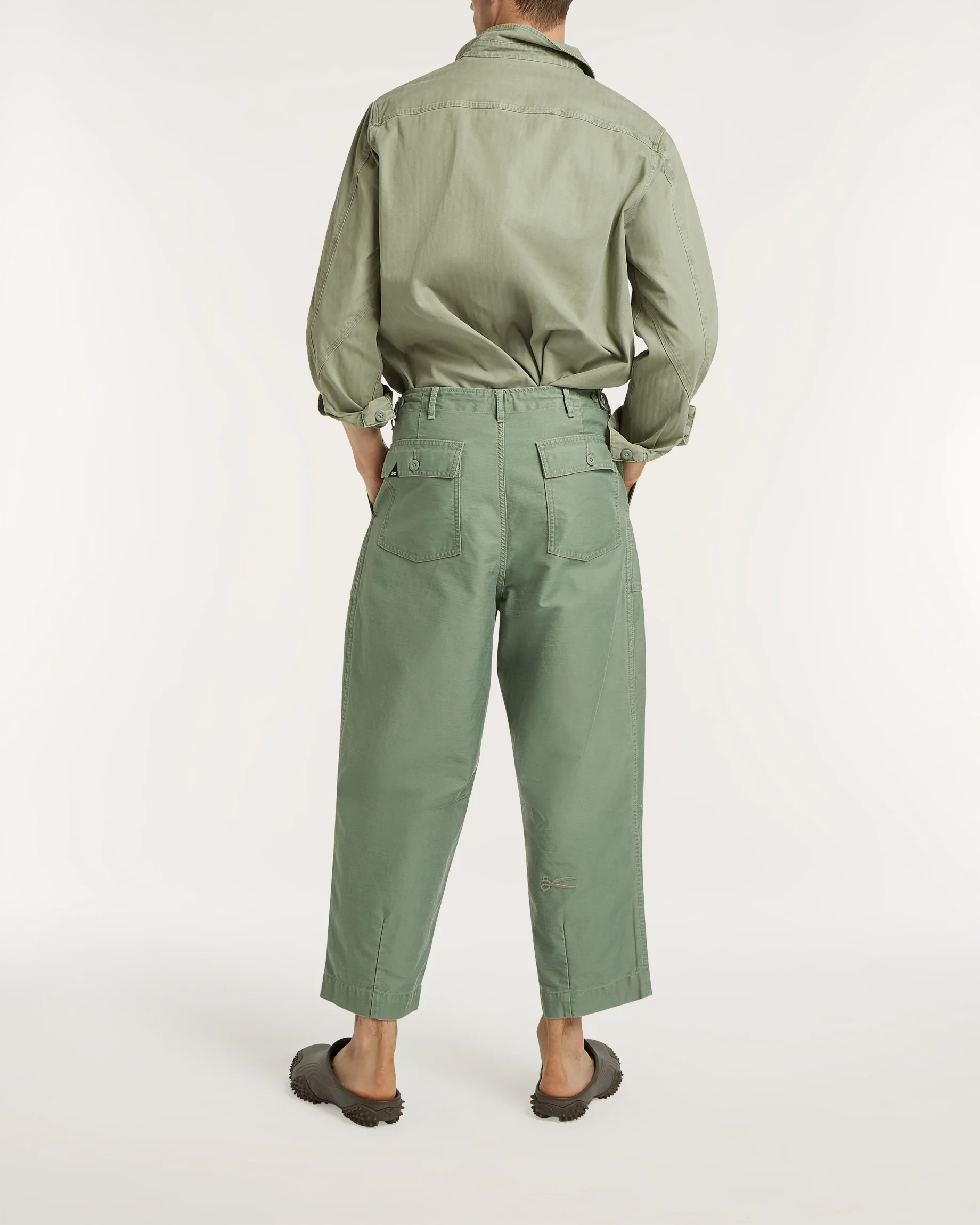 01-26-01-10-001-row2-2