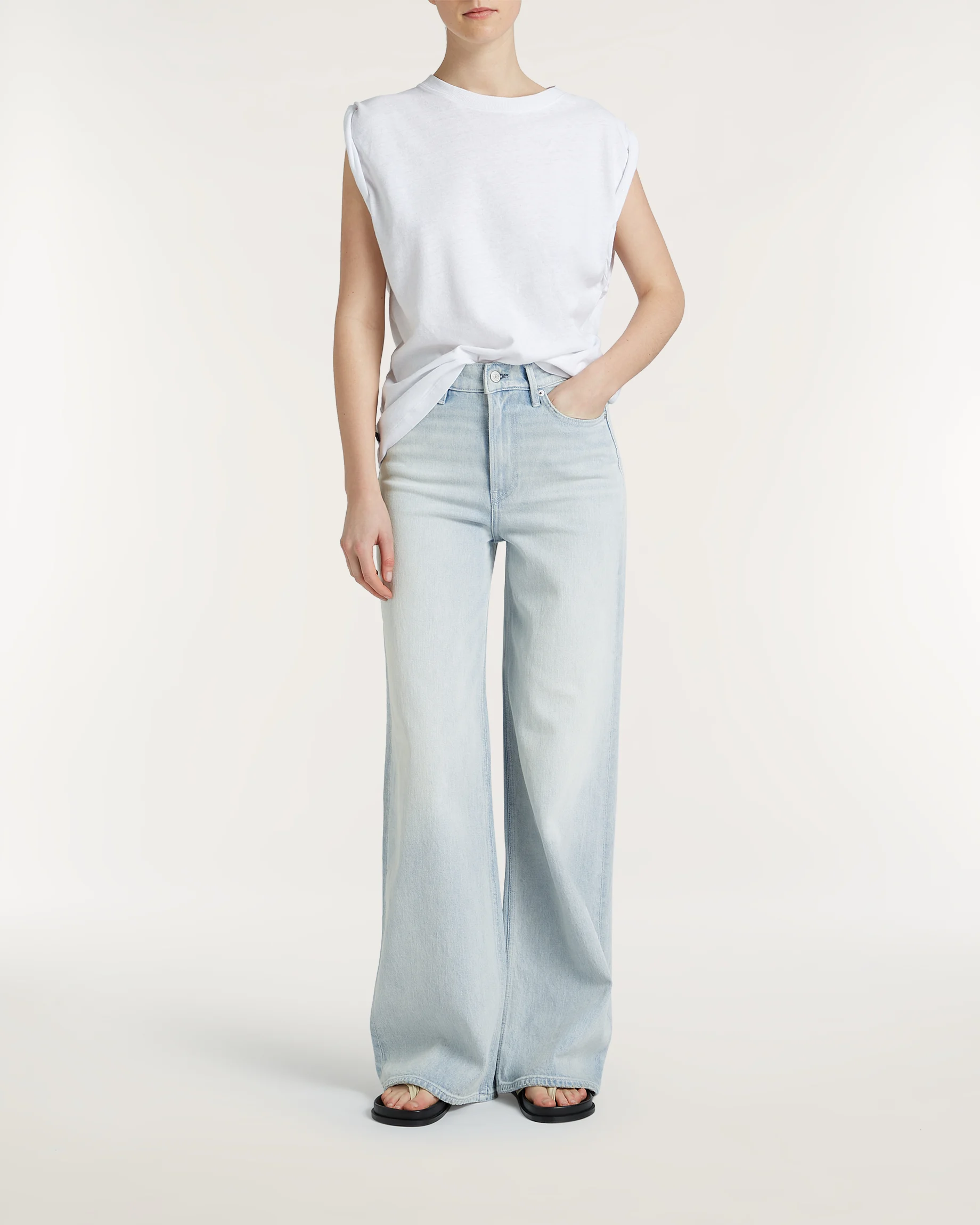 02-26-04-11-013-row1-2